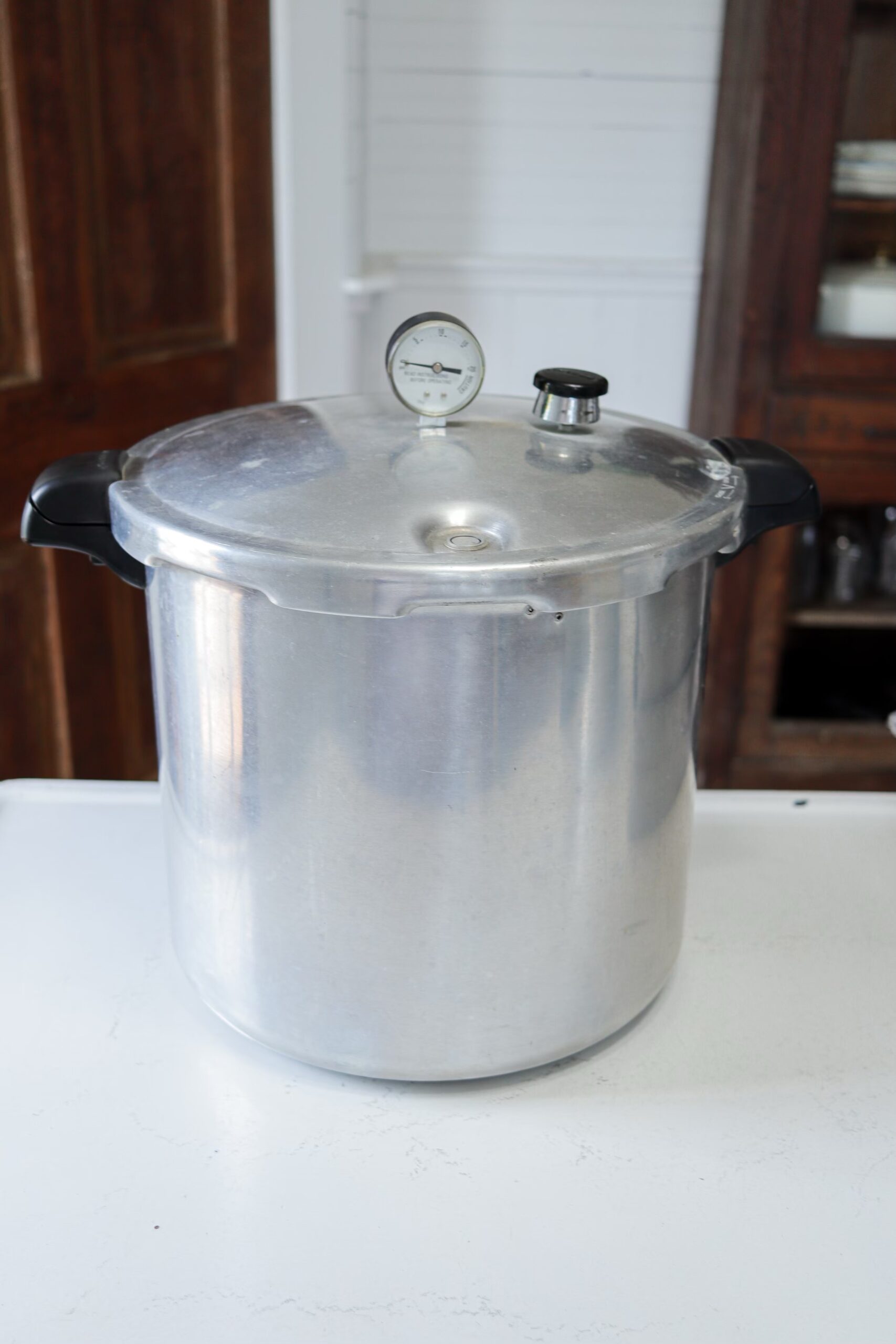 Presto deluxe hotsell pressure cooker canner