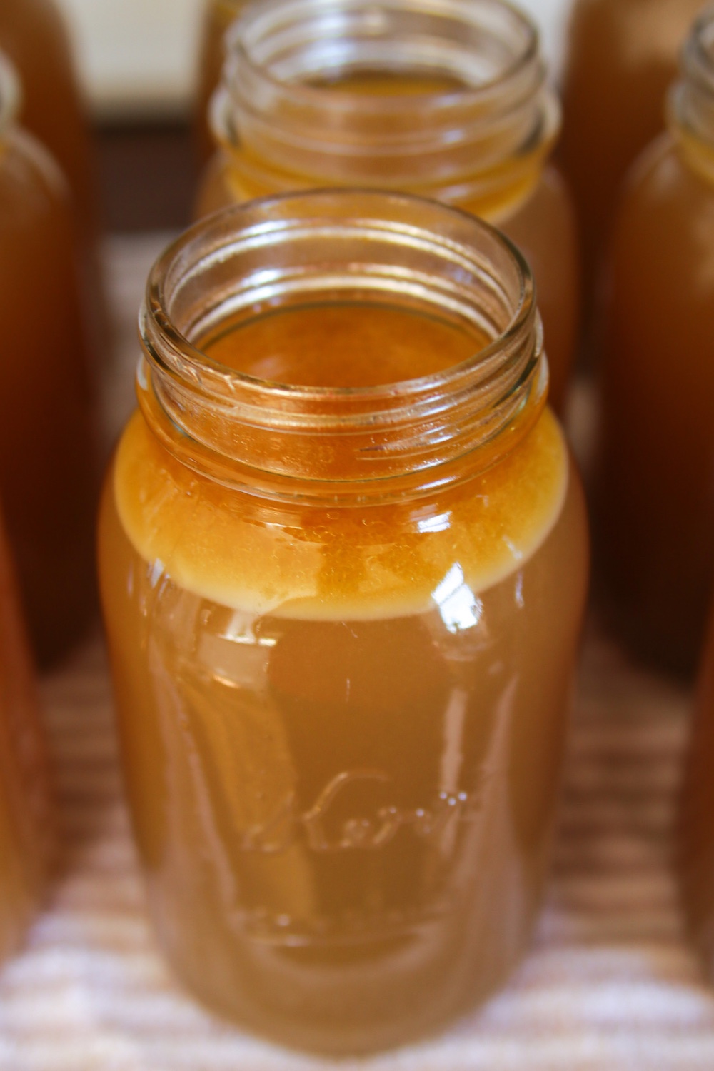 How To Make Nutrient Rich Chicken Feet Bone Broth how-to-make-nutrient-rich-chicken-feet-bone-broth